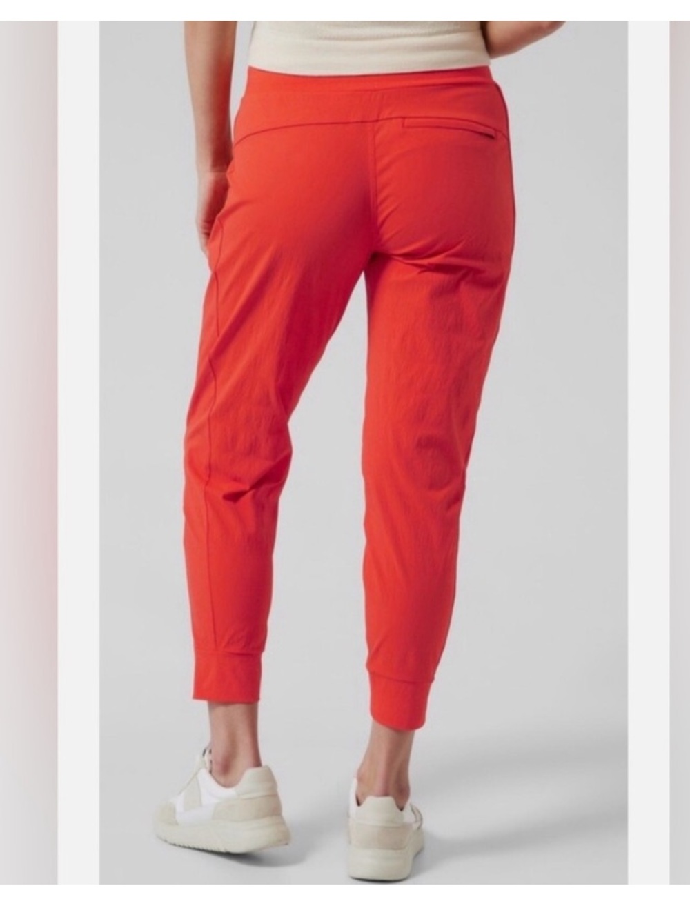 Athleta Trekkie North Jogger Womens 6 - Picture 2 of 4